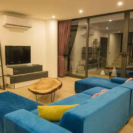 Lux Villa