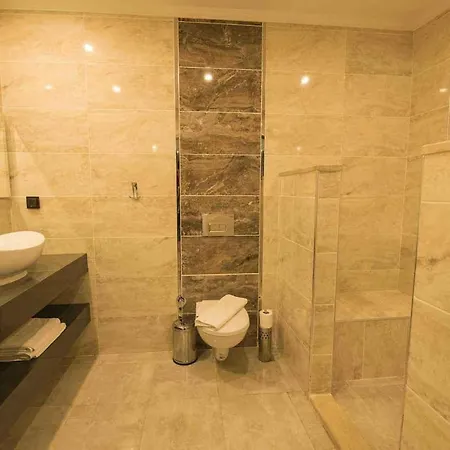 Lux Villa *